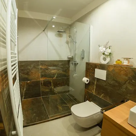 Lambert Residences 3* Lučenec